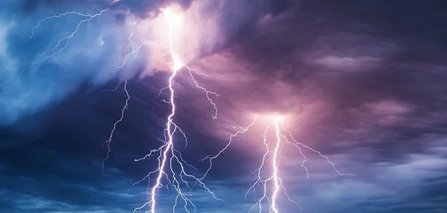 أمطار رعدية غزيرة تلوح في الأفق بجازان وعسير والباحة نهاية الأسبوع مع توقعات بجريان السيول 1 أمطار رعدية غزيرة تلوح في الأفق بجازان وعسير والباحة نهاية الأسبوع مع توقعات بجريان السيول