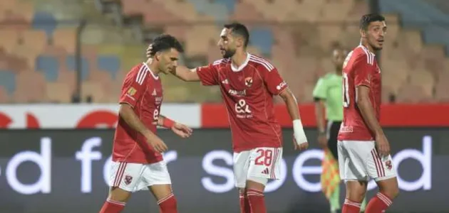 الأهلي في ورطة وحسام حسن يفاجئ ثنائي الزمالك وبيراميدز يضرب من جديد 1 الأهلي في ورطة وحسام حسن يفاجئ ثنائي الزمالك وبيراميدز يضرب من جديد