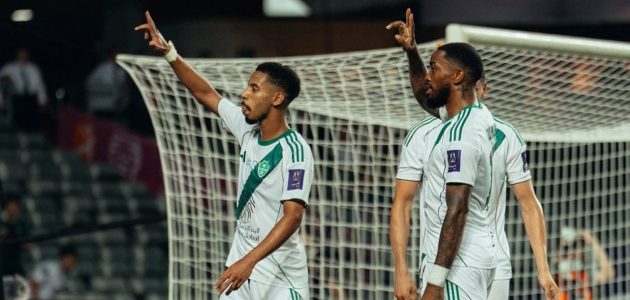 الأهلي يتأهل لنهائي السوبر بعد انتصاره الساحق على القادسية بخماسية 1 الأهلي يتأهل لنهائي السوبر بعد انتصاره الساحق على القادسية بخماسية