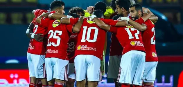 الأهلي يشهد حدثًا مفاجئًا فجرًا والمترجم يثير دهشة ريبيرو ومفاوضات جوميز تتصدر كواليس غرفة الملابس 1 الأهلي يشهد حدثًا مفاجئًا فجرًا والمترجم يثير دهشة ريبيرو ومفاوضات جوميز تتصدر كواليس غرفة الملابس