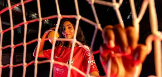 الأهلي يضم ملك إسماعيل لتعزيز صفوف فريق سيدات الطائرة 1 الأهلي يضم ملك إسماعيل لتعزيز صفوف فريق سيدات الطائرة