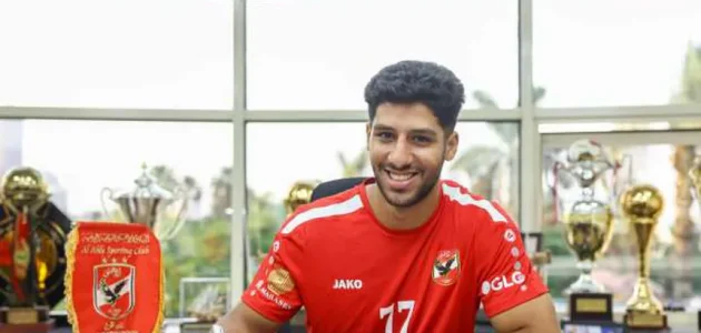 الأهلي يعزز صفوفه بضم اللاعب على الفولي من هليوبوليس لدعم فريق اليد 1 الأهلي يعزز صفوفه بضم اللاعب على الفولي من هليوبوليس لدعم فريق اليد