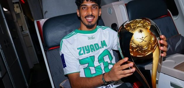 الأهلي يمدد عقد زياد الجهني حتى عام 2030 في خطوة استراتيجية جديدة 1 الأهلي يمدد عقد زياد الجهني حتى عام 2030 في خطوة استراتيجية جديدة