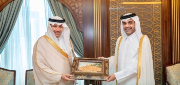 الجاسر يلتقي وزير المواصلات القطري لتعزيز آفاق التعاون الثنائي 1 الجاسر يلتقي وزير المواصلات القطري لتعزيز آفاق التعاون الثنائي