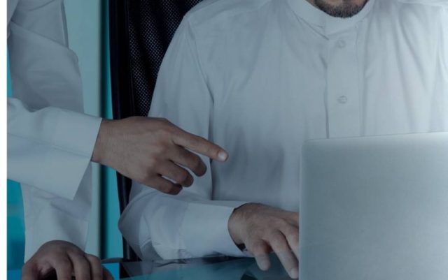 الفرق بين البحث الآلي