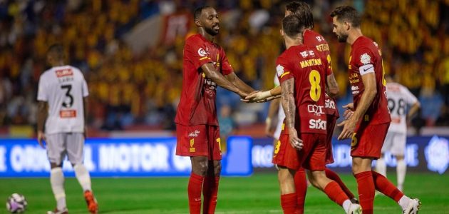 القادسية يبدأ مشواره في الدوري بفوز ساحق على النجمة بثلاثية 1 القادسية يبدأ مشواره في الدوري بفوز ساحق على النجمة بثلاثية