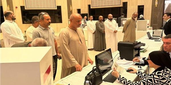 المصريون في السعودية يتوافدون للمشاركة في انتخابات الشيوخ 2025 مع لحظات مميزة 1 المصريون في السعودية يتوافدون للمشاركة في انتخابات الشيوخ 2025 مع لحظات مميزة