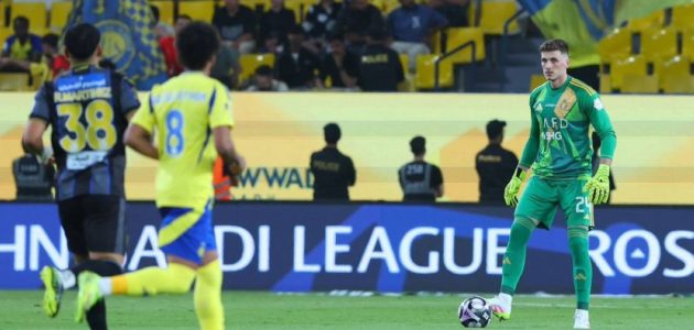 النصر يواجه التعاون في قمة مثيرة بدوري روشن 1 النصر يواجه التعاون في قمة مثيرة بدوري روشن