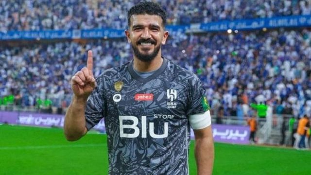 الهلال يستعيد عبدالله المعيوف لحراسة المرمى بعد مغادرة العويس