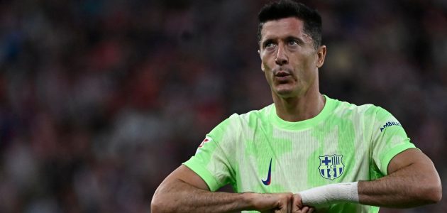 برشلونة في قلب الأزمات مجددًا مستقبل أراوخو في مهب الريح وليفاندوفسكي يتلقى عرضًا مغريًا من السعودية 1 برشلونة في قلب الأزمات مجددًا مستقبل أراوخو في مهب الريح وليفاندوفسكي يتلقى عرضًا مغريًا من السعودية