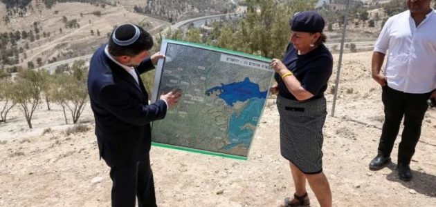 بريطانيا تستدعي السفيرة الإسرائيلية وسط تحذيرات من 21 دولة بشأن خطة الاستيطان وتأثيرها على حل الدولتين 1 بريطانيا تستدعي السفيرة الإسرائيلية وسط تحذيرات من 21 دولة بشأن خطة الاستيطان وتأثيرها على حل الدولتين
