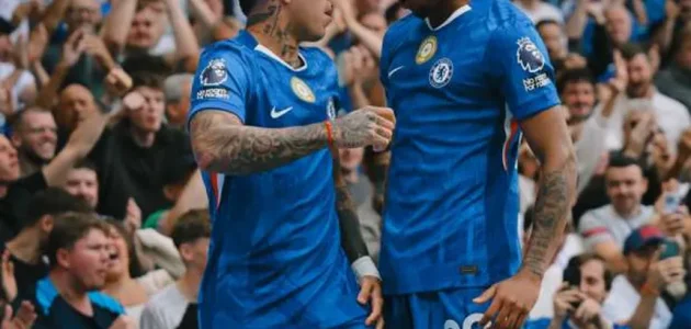تشيلسي يتصدر الدوري الإنجليزي بعد انتصاره الثمين على فولهام بثنائية 1 تشيلسي يتصدر الدوري الإنجليزي بعد انتصاره الثمين على فولهام بثنائية