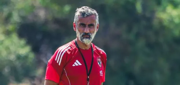 جلسة حاسمة لريبيرو مع لاعبي الأهلي قبل انطلاق الدوري وطلب جديد يثير الاهتمام 1 جلسة حاسمة لريبيرو مع لاعبي الأهلي قبل انطلاق الدوري وطلب جديد يثير الاهتمام