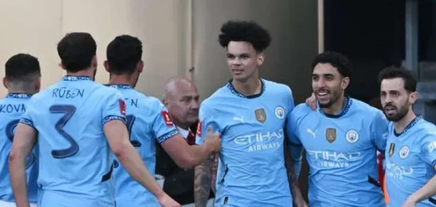 جوارديولا يكشف عن تشكيل مانشستر سيتي لمواجهة وولفرهامبتون مع غياب مرموش عن التشكيلة الأساسية 1 جوارديولا يكشف عن تشكيل مانشستر سيتي لمواجهة وولفرهامبتون مع غياب مرموش عن التشكيلة الأساسية