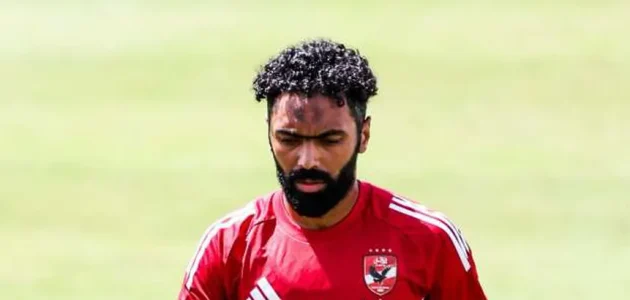 حسين الشحات يكشف عن قراره النهائي بشأن مستقبله مع الأهلي في يناير 1 حسين الشحات يكشف عن قراره النهائي بشأن مستقبله مع الأهلي في يناير