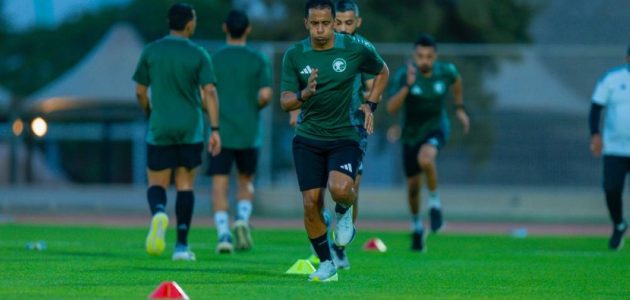 حكام دوري يلو يتأهبون لمهمة جديدة في دوري روشن السعودي 1 حكام دوري يلو يتأهبون لمهمة جديدة في دوري روشن السعودي
