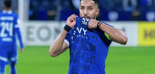سالم الدوسري يتحدث عن بداية الموسم كأفضل لاعب سعودي ودورها في تحفيزه لتحقيق المزيد 1 سالم الدوسري يتحدث عن بداية الموسم كأفضل لاعب سعودي ودورها في تحفيزه لتحقيق المزيد