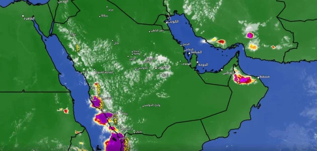 سحب قوية تؤثر على غرب وجنوب غرب السعودية مع تساقط البرد في مكة 1 سحب قوية تؤثر على غرب وجنوب غرب السعودية مع تساقط البرد في مكة