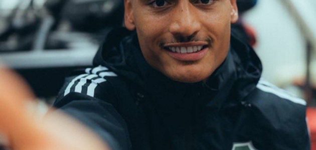 سوق الانتقالات يشهد صفقة قياسية بقيمة 333 مليون ريال لأغلى لاعب سوبر الفرنسي ميلوت 1 سوق الانتقالات يشهد صفقة قياسية بقيمة 333 مليون ريال لأغلى لاعب سوبر الفرنسي ميلوت