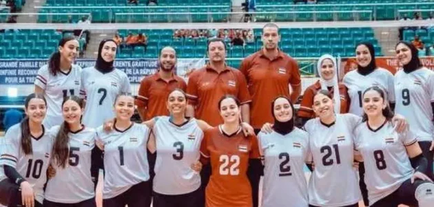 شابات مصر يتأهبن لمواجهة السنغال في صراع برونزية بطولة إفريقيا للطائرة 1 شابات مصر يتأهبن لمواجهة السنغال في صراع برونزية بطولة إفريقيا للطائرة