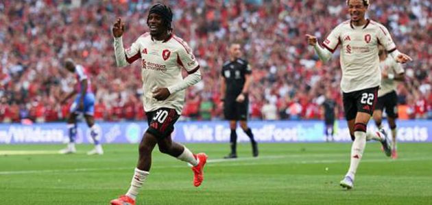 شوط أول مثير بين ليفربول وكريستال بالاس في كأس الدرع الخيرية يثير حماس الجماهير 1 شوط أول مثير بين ليفربول وكريستال بالاس في كأس الدرع الخيرية يثير حماس الجماهير