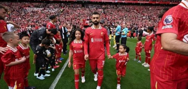 صراع عائلي مثير في مكة على جوائز محمد صلاح 1 صراع عائلي مثير في مكة على جوائز محمد صلاح