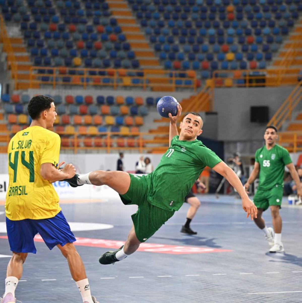 صغار اليد يحققون تعادلاً مثيراً أمام البرازيل في افتتاح كأس العالم للناشئين 1 صغار اليد يحققون تعادلاً مثيراً أمام البرازيل في افتتاح كأس العالم للناشئين