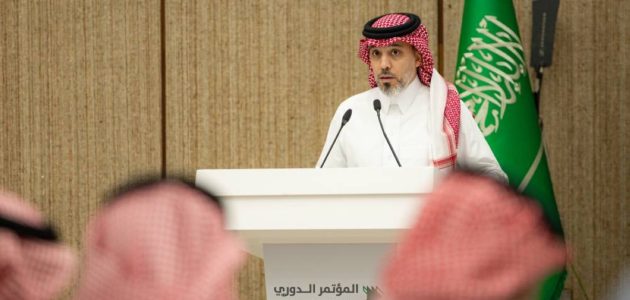 عادل الزهراني يؤكد معالجة المخالفات عبر الجهات المختصة دون شكوى للإعلاميين 1 عادل الزهراني يؤكد معالجة المخالفات عبر الجهات المختصة دون شكوى للإعلاميين