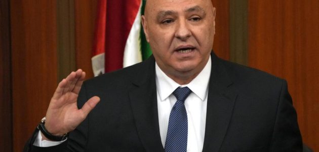 عون يؤكد لأهالي الضحايا قرب تحقيق العدالة ورفض إهدار الدماء 1 عون يؤكد لأهالي الضحايا قرب تحقيق العدالة ورفض إهدار الدماء