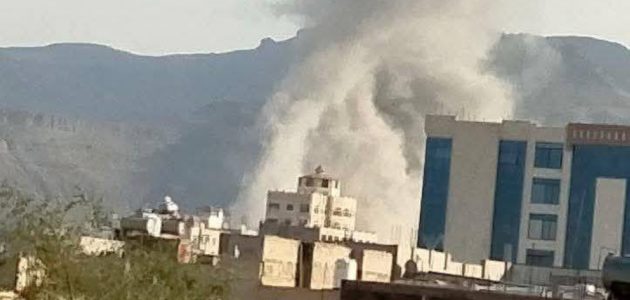 غارات إسرائيلية عنيفة تهز صنعاء وسط تعتيم حوثي 1 غارات إسرائيلية عنيفة تهز صنعاء وسط تعتيم حوثي