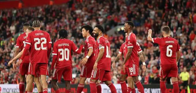 فريمبونج يقود ليفربول نحو الفوز في مباراة مثيرة أمام كريستال بالاس 1 فريمبونج يقود ليفربول نحو الفوز في مباراة مثيرة أمام كريستال بالاس