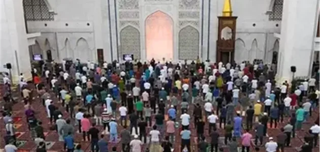 قانون ماليزي يثير الجدل بعقوبة السجن عامين لمن يتخلف عن صلاة الجمعة 1 قانون ماليزي يثير الجدل بعقوبة السجن عامين لمن يتخلف عن صلاة الجمعة