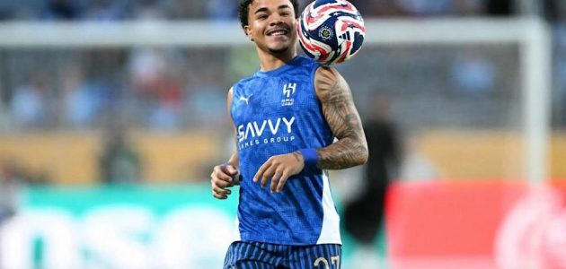 كروزيرو يدخل في مفاوضات مع الهلال لضم كايو سيزار 1 كروزيرو يدخل في مفاوضات مع الهلال لضم كايو سيزار