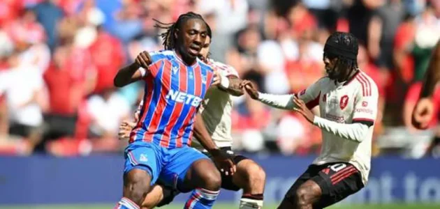 كريستال بالاس يتفوق على ليفربول بركلات الترجيح ويتوج بالدرع الخيرية في غياب تألق محمد صلاح 1 كريستال بالاس يتفوق على ليفربول بركلات الترجيح ويتوج بالدرع الخيرية في غياب تألق محمد صلاح