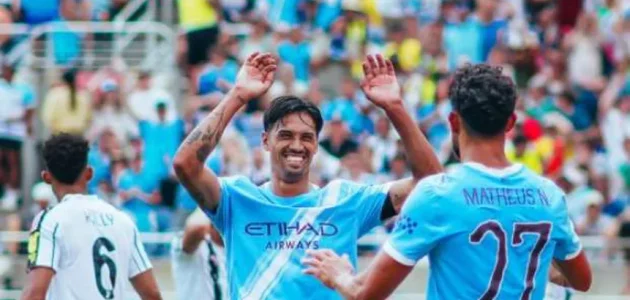 مانشستر سيتي يواصل تألقه أمام وولفرهامبتون بتسجيل أهداف جديدة في المباراة 1 مانشستر سيتي يواصل تألقه أمام وولفرهامبتون بتسجيل أهداف جديدة في المباراة