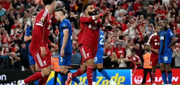 محمد صلاح وإيكيتيكي في التشكيلة الأساسية لليفربول بمواجهة نيوكاسل في الدوري الإنجليزي 1 محمد صلاح وإيكيتيكي في التشكيلة الأساسية لليفربول بمواجهة نيوكاسل في الدوري الإنجليزي
