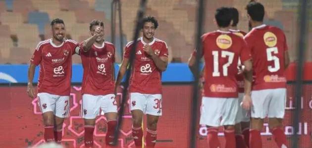 مدافع الأهلي في خطر الرحيل وفلسطيني يغادر الزمالك وسط ضربة داري 1 مدافع الأهلي في خطر الرحيل وفلسطيني يغادر الزمالك وسط ضربة داري
