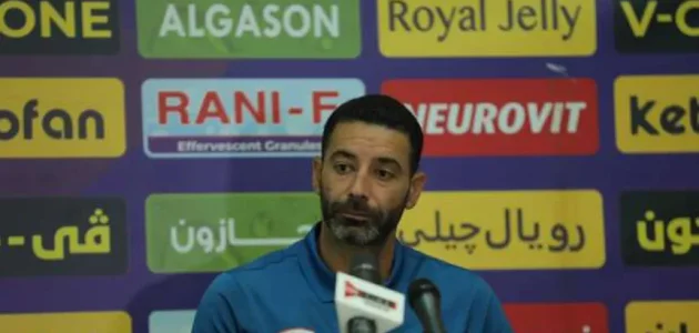 مدرب فاركو يوضح أسباب الخسارة الثقيلة أمام الأهلي ويشير إلى غياب شيكا 1 مدرب فاركو يوضح أسباب الخسارة الثقيلة أمام الأهلي ويشير إلى غياب شيكا