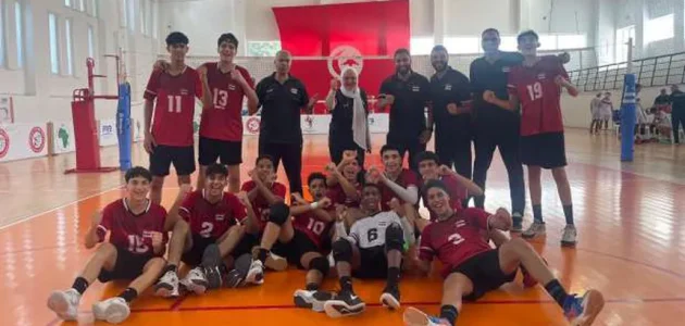 منتخب ناشئي الطائرة يتألق ويحقق فوزًا ساحقًا على المغرب في نصف نهائي بطولة إفريقيا بتونس 1 منتخب ناشئي الطائرة يتألق ويحقق فوزًا ساحقًا على المغرب في نصف نهائي بطولة إفريقيا بتونس