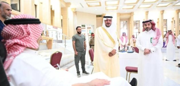 نائب أمير القصيم يساهم في حملة تبرع الدم ضمن مبادرة ولي العهد 1 نائب أمير القصيم يساهم في حملة تبرع الدم ضمن مبادرة ولي العهد