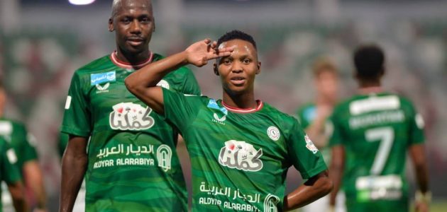 «نكوتا» يحقق إنجازًا تاريخيًا كأول لاعب جنوب أفريقي يسجل في دوري روشن خلال 7 دقائق 1 «نكوتا» يحقق إنجازًا تاريخيًا كأول لاعب جنوب أفريقي يسجل في دوري روشن خلال 7 دقائق