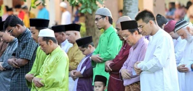 ولاية ماليزية تعلن عن تشديد عقوبات المتغيبين عن صلاة الجمعة في خطوة مثيرة 1 ولاية ماليزية تعلن عن تشديد عقوبات المتغيبين عن صلاة الجمعة في خطوة مثيرة