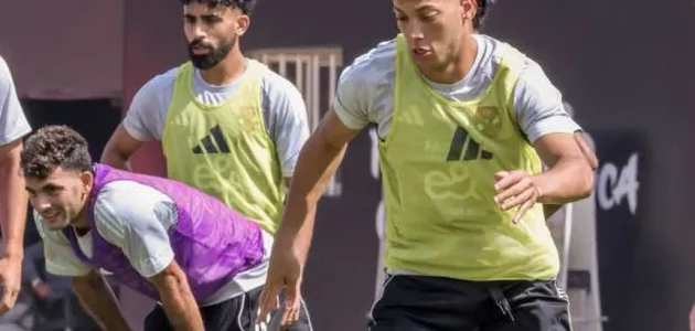 الأهلي يحقق انتصارات جديدة في منافسات الدوري وسط أجواء حماسية 1 الأهلي يحقق انتصارات جديدة في منافسات الدوري وسط أجواء حماسية