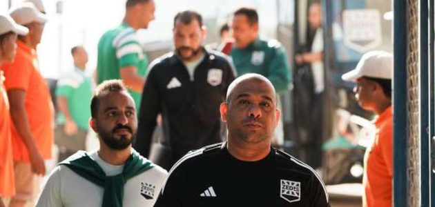 الأهلي يختار وليد صلاح الدين مديرا للكرة في خطوة تعكس طموحات عبد الحفيظ 1 الأهلي يختار وليد صلاح الدين مديرا للكرة في خطوة تعكس طموحات عبد الحفيظ