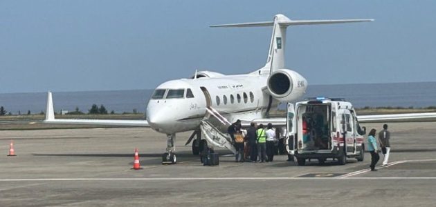 السفارة السعودية في تركيا تتعاون لإعادة مواطنين إلى المملكة لاستكمال علاجهم 1 السفارة السعودية في تركيا تتعاون لإعادة مواطنين إلى المملكة لاستكمال علاجهم
