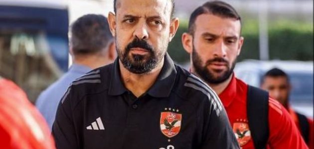النحاس يتولى تدريب الأهلي المصري مؤقتاً وصلاح في منصب مدير الكرة 1 النحاس يتولى تدريب الأهلي المصري مؤقتاً وصلاح في منصب مدير الكرة