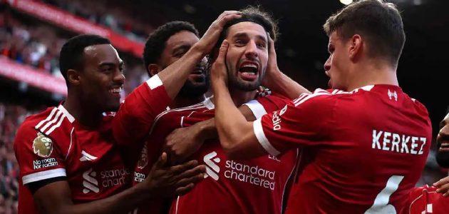 ليفربول يحقق انتصارًا مثيرًا على آرسنال بهدف وحيد في قمة الدوري 1 ليفربول يحقق انتصارًا مثيرًا على آرسنال بهدف وحيد في قمة الدوري
