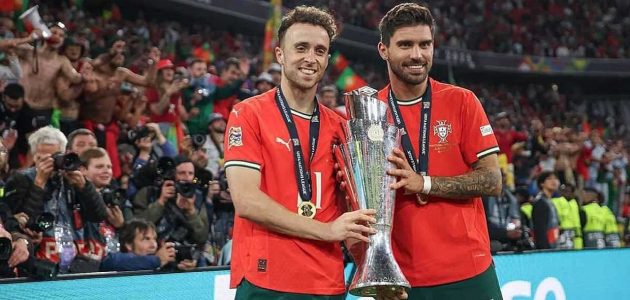 نيفز يكرم جوتا بتكفل بعائلته وارتداء قميصه مع المنتخب 1 نيفز يكرم جوتا بتكفل بعائلته وارتداء قميصه مع المنتخب